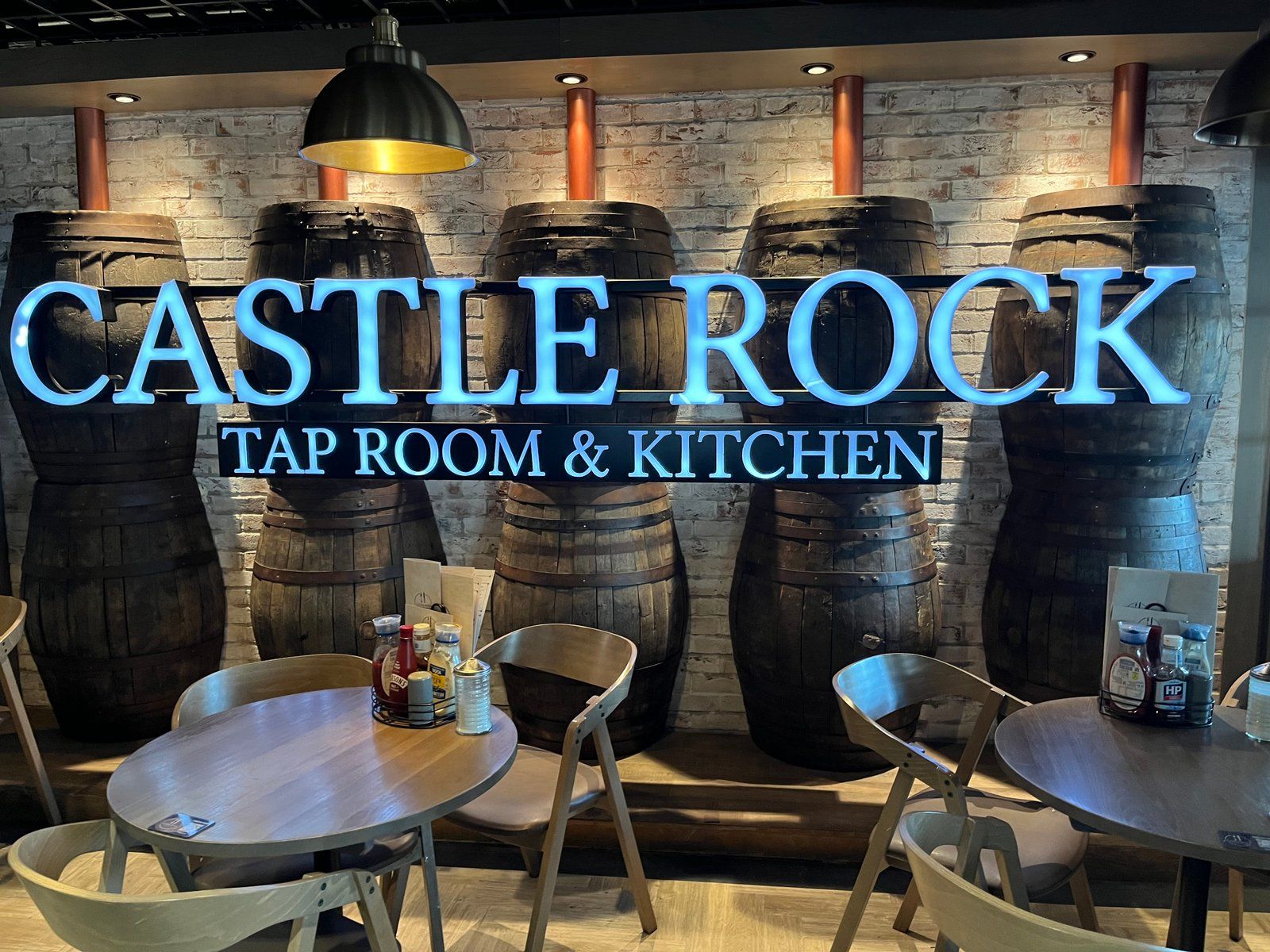 Castle Rock Taproom & Kitchen East Midlands Airport