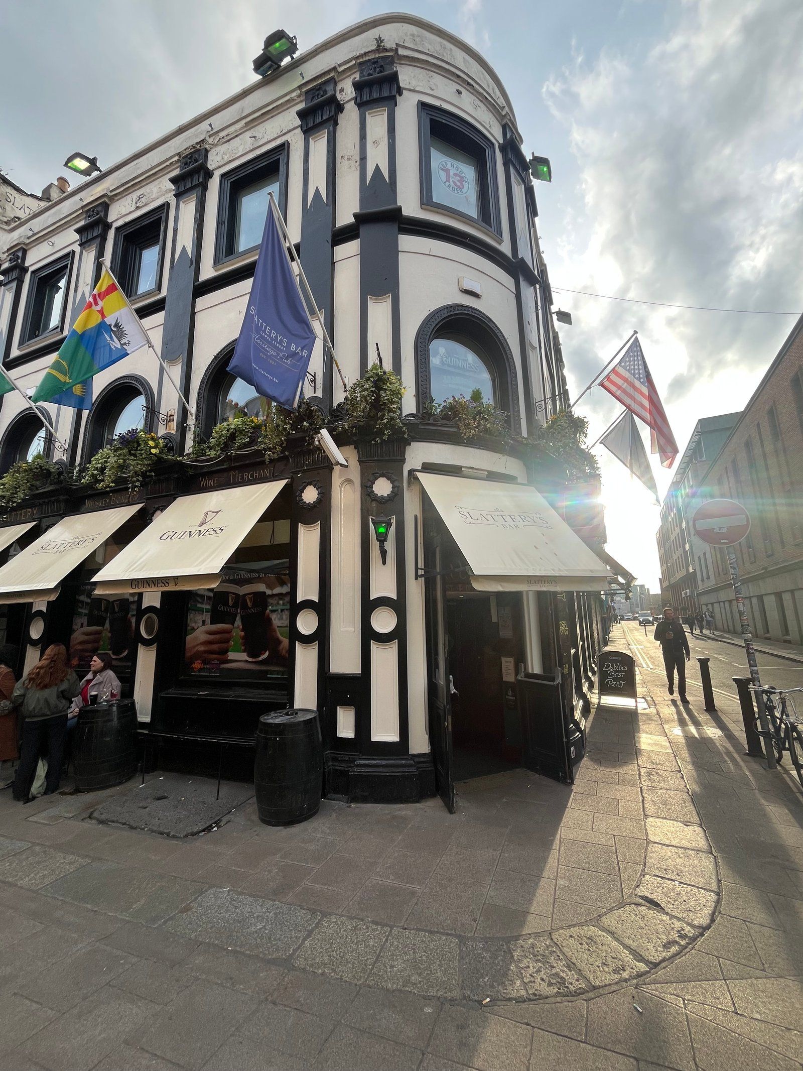 Slattery's Bar Dublin